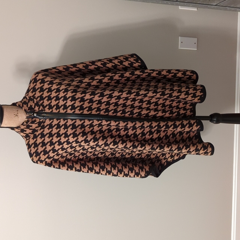 Brown and Black Houndstooth Poncho